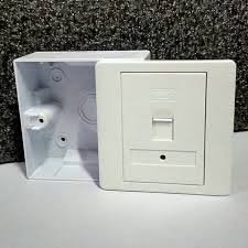 Face Plate 6RCA Outbow